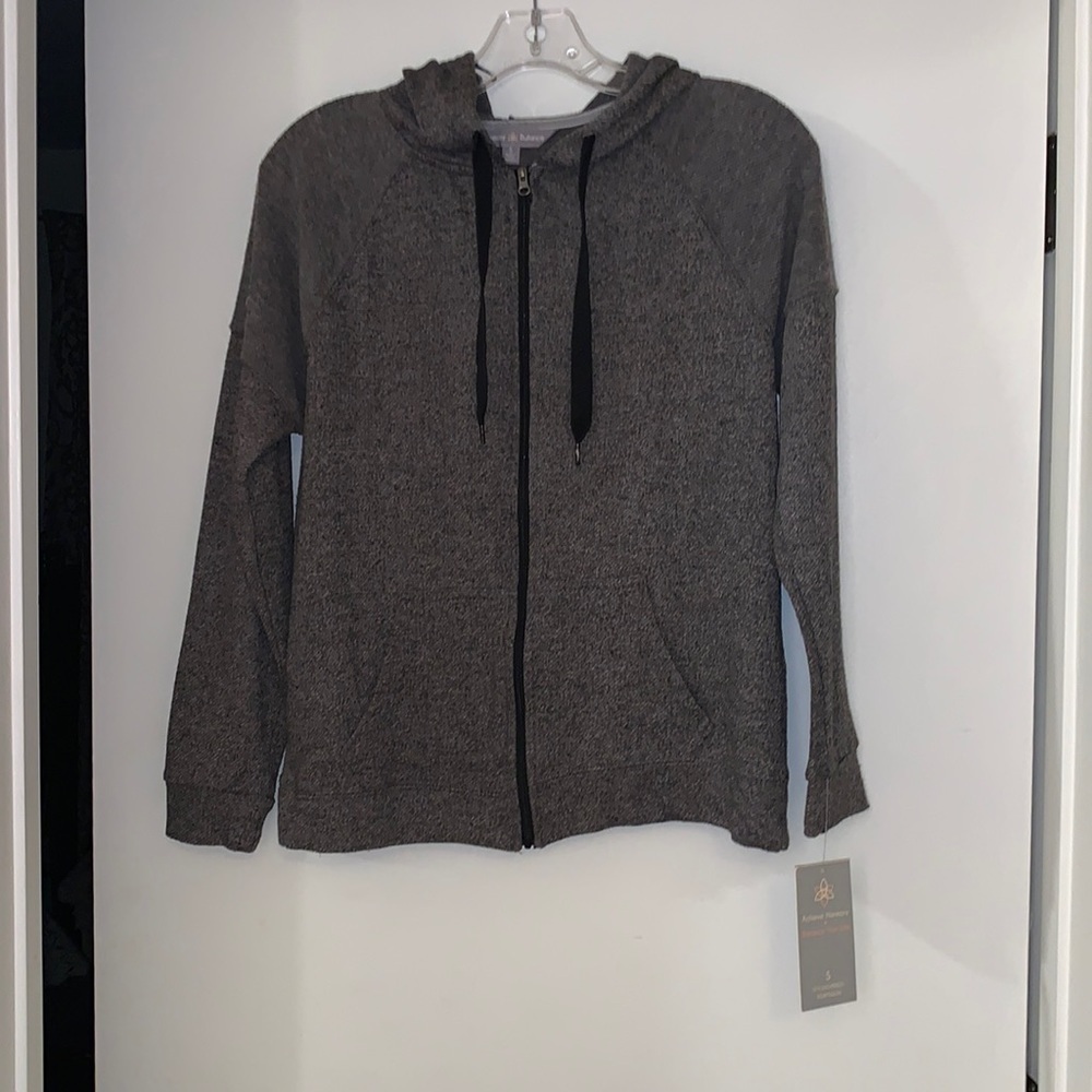 Achieve - Harmony‎ Balance Hoodie.  Size S. NWT